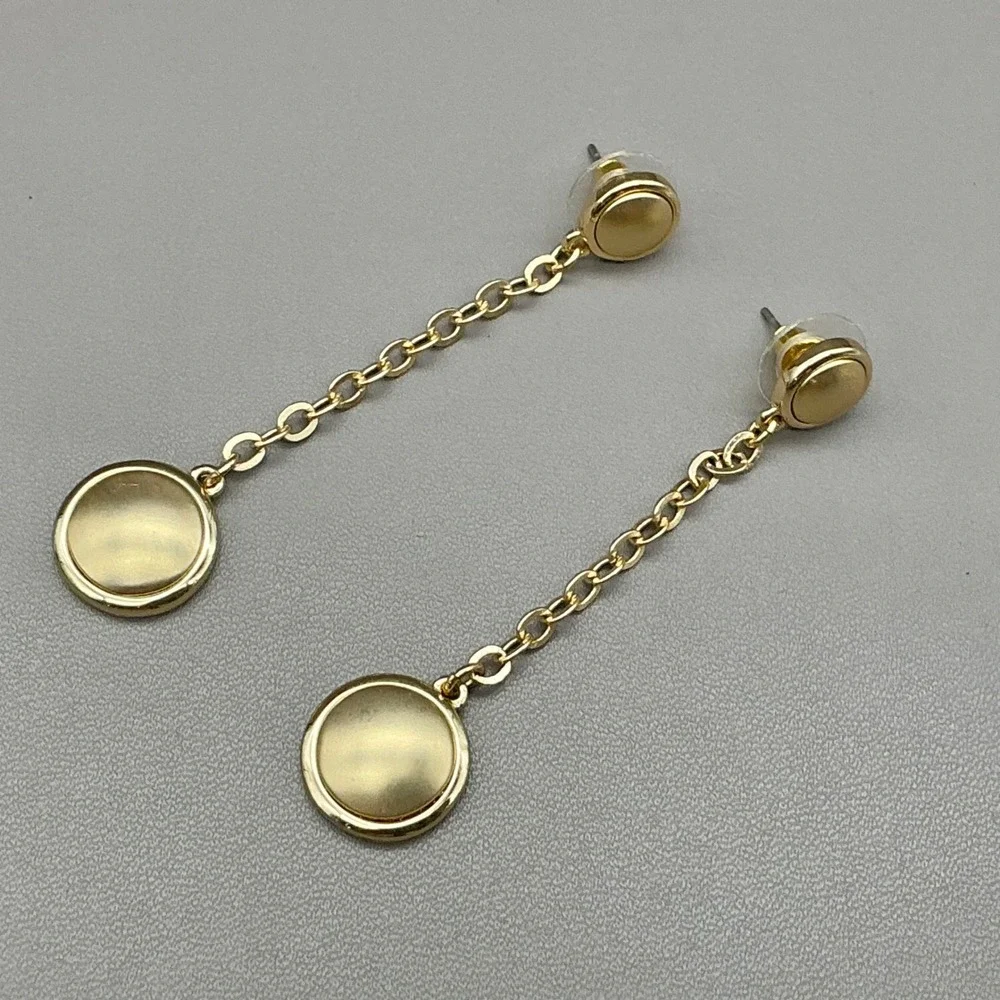 T Tahari Earrings Women Gold Tone Long Chain Dangle Drop Round Disc 2.25 Inch